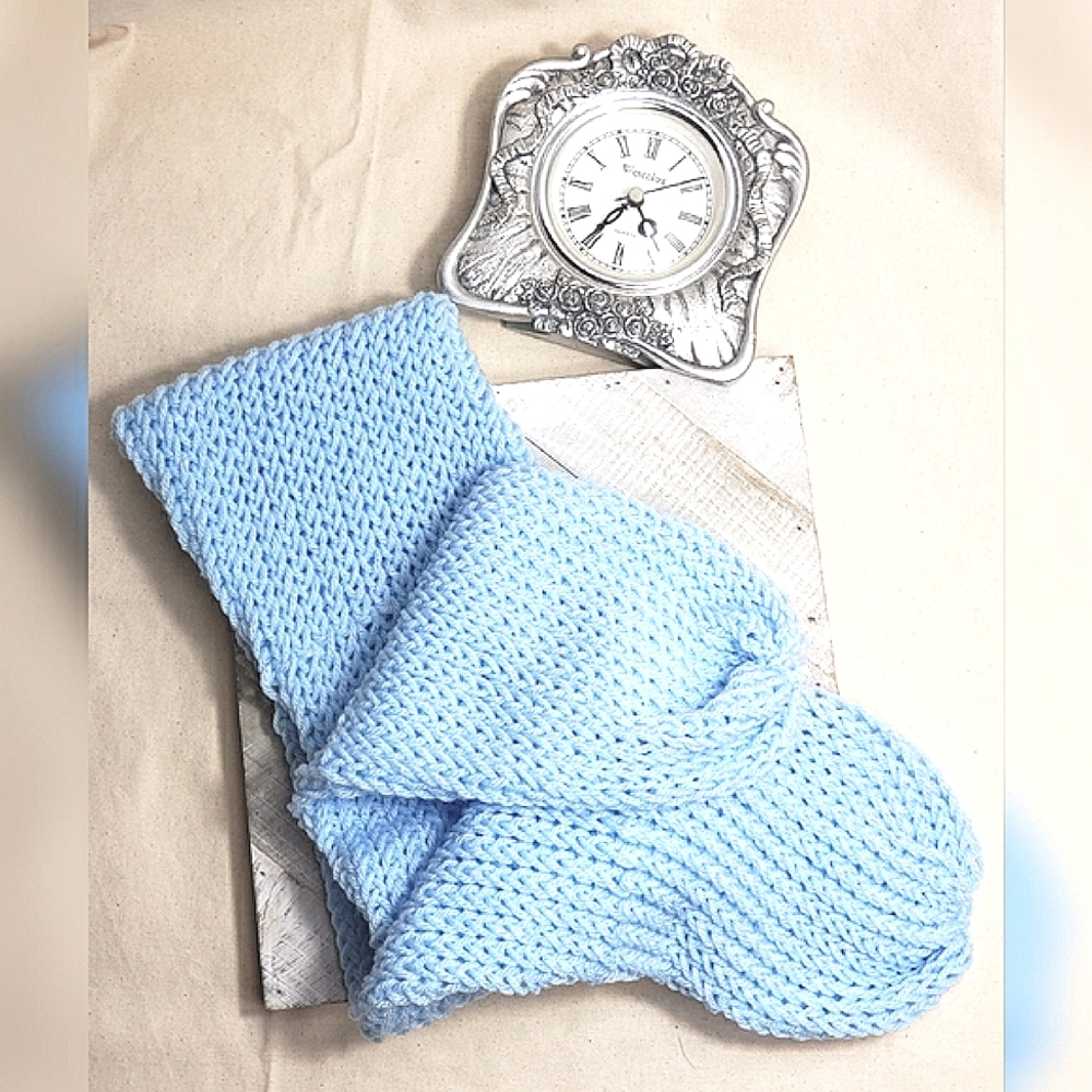 Hand Made Knitted Scarf Baby Blue NWT